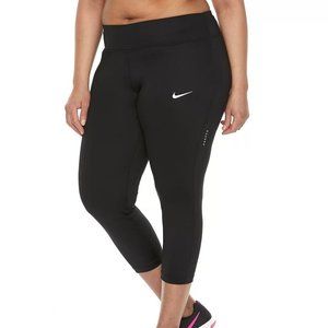 Women's 3X NIKE Black Dri-Fit Essentials Cropped Leggings RUNNING Training Yo